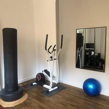 Maison De Dans Citee Medievale グールドン・アン・ケルシー