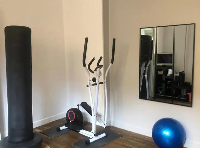 Maison De Dans Citee Medievale グールドン・アン・ケルシー