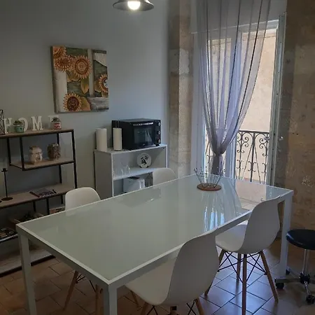 Maison De Dans Citee Medievale Apartment